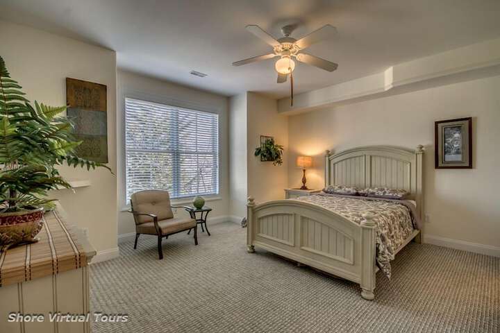 Room 37 of 133