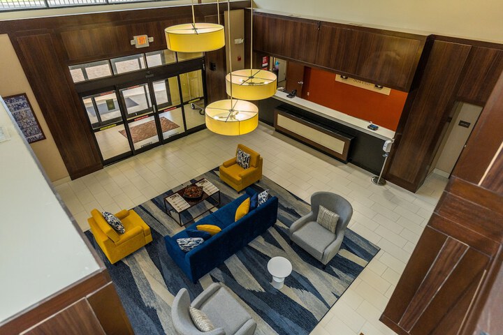 Hotel Interior 15 of 105