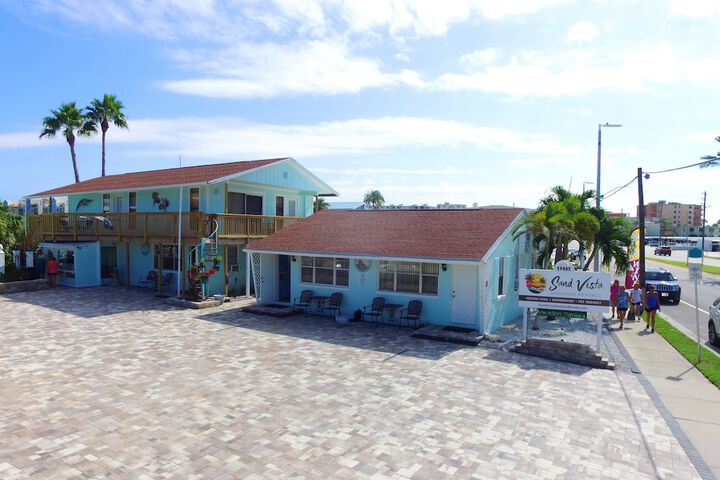 Hotel 3 of 66