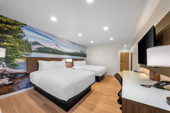 Clarion Pointe Kent - Seattle South