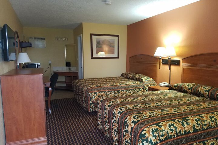 Budget Inn
