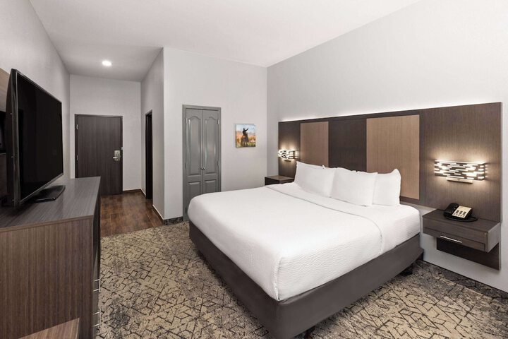 La Quinta Inn & Suites by Wyndham McAlester