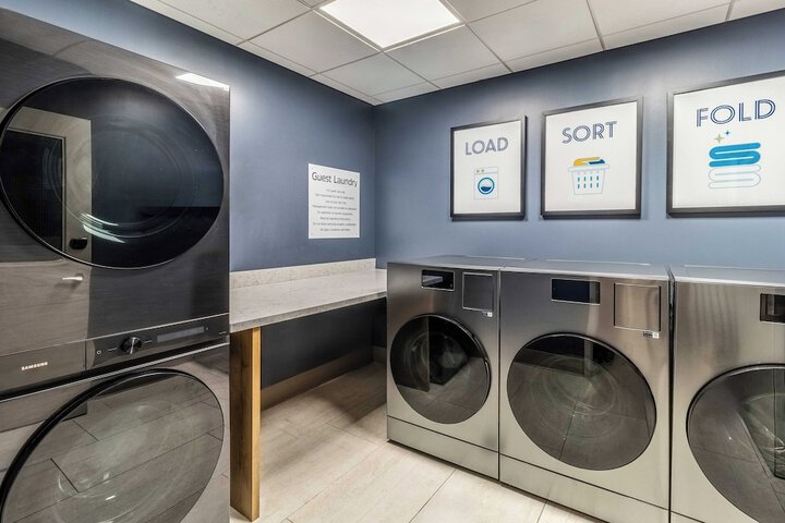 Holiday Inn Express & Suites Halifax - Dartmouth by IHG