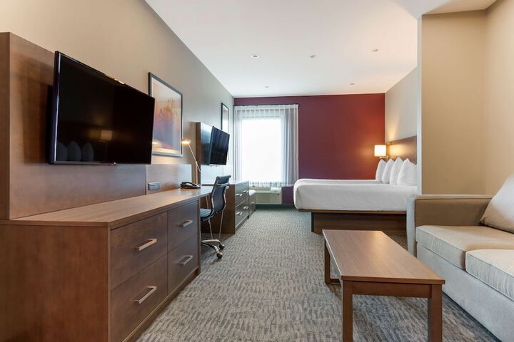 Room 15 of 41