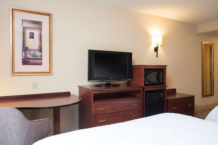 Room 18 of 42