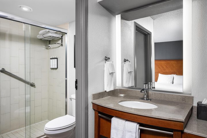 Hyatt Place Dulles Airport North