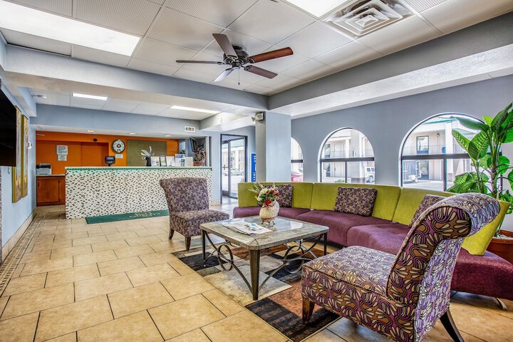 Hotel Interior 11 of 41