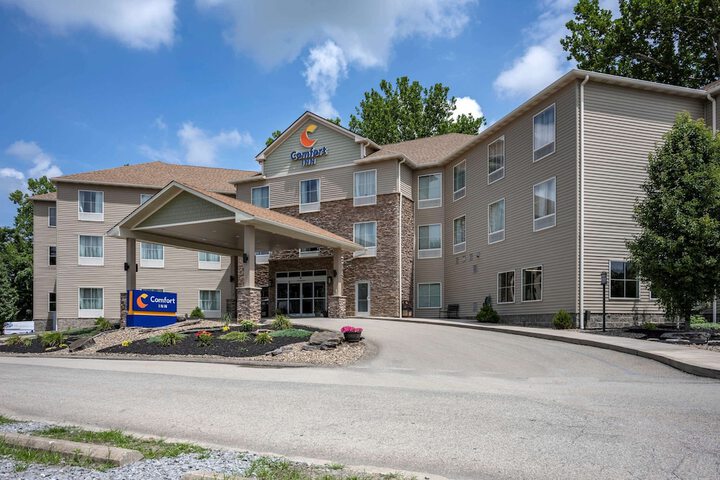 Hotel 3 of 53