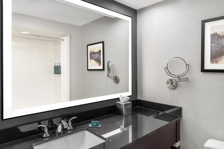 DoubleTree by Hilton Springdale