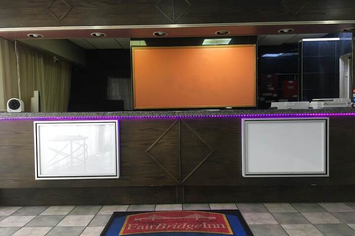 FairBridge Inn Express Melrose Park