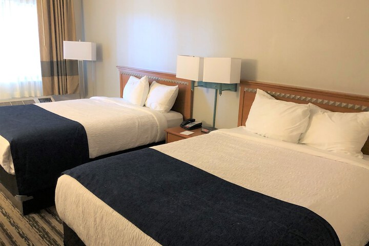 Room 15 of 27