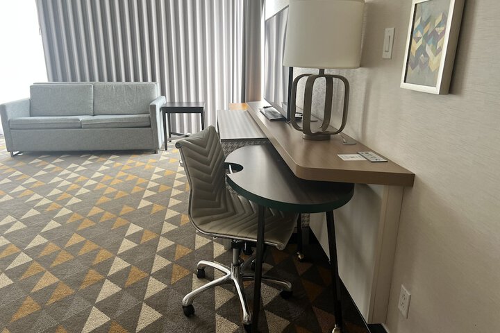 Holiday Inn Toronto Airport East by IHG