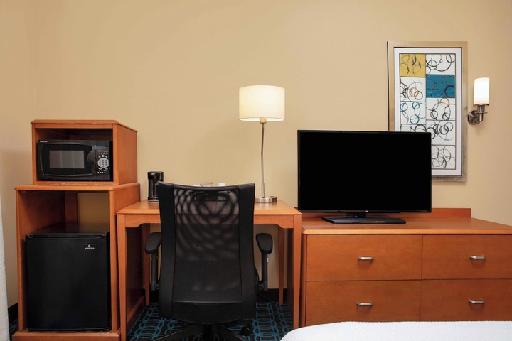 Room 26 of 37