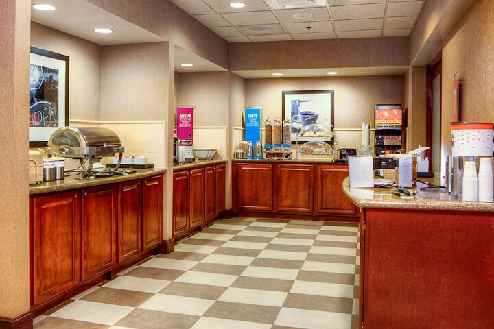 Hampton Inn & Suites Mountain Home