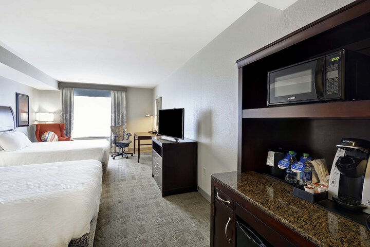 Room 15 of 37
