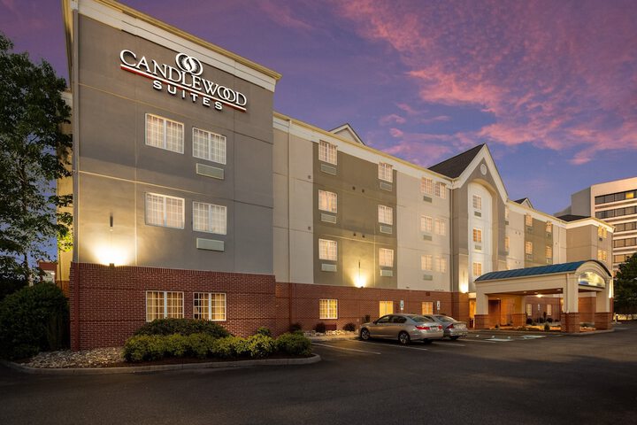Hotel 4 of 33
