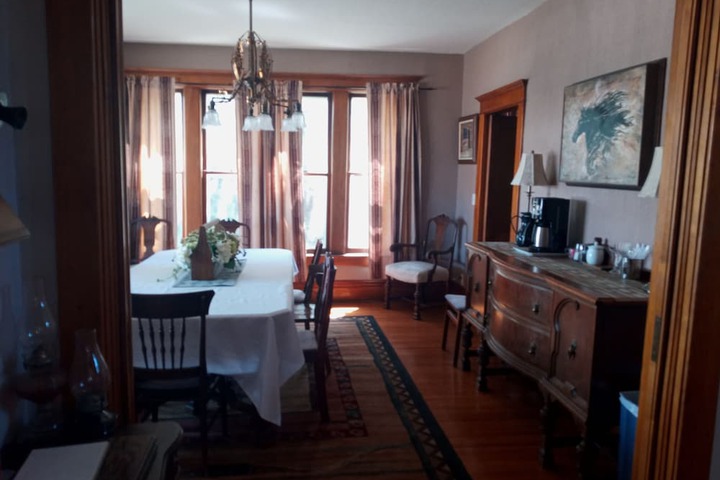 Hitching Horse Inn