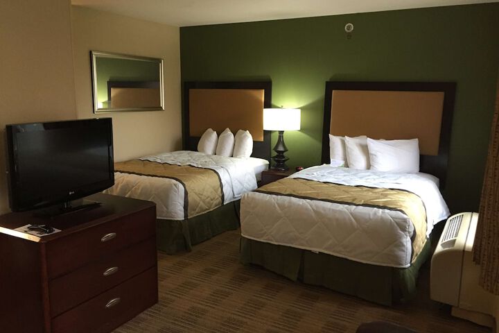 Room 15 of 24