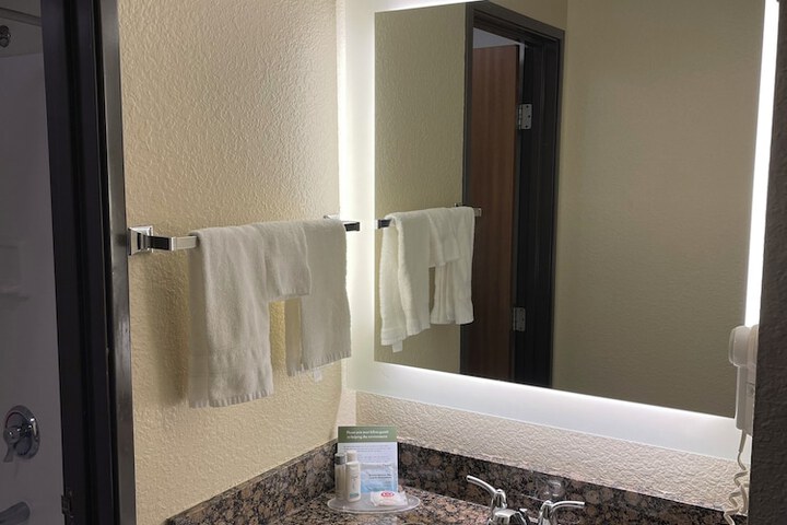 Room 20 of 25