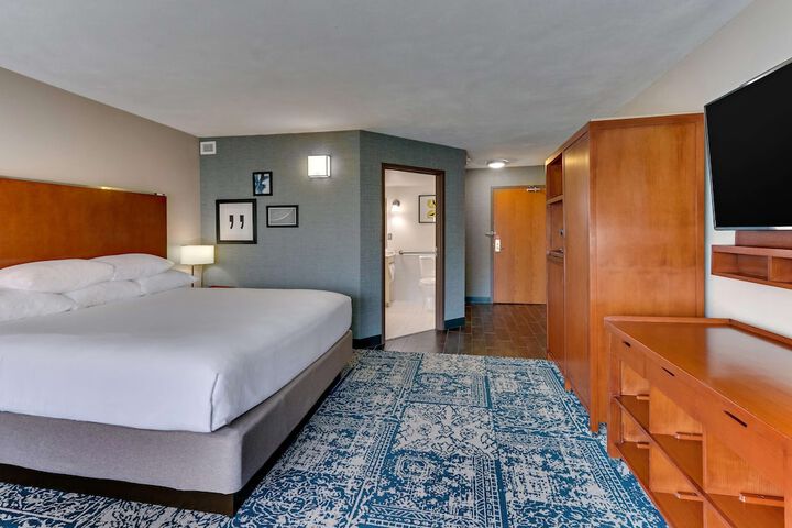 Room 22 of 53