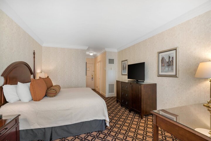 Room 28 of 155