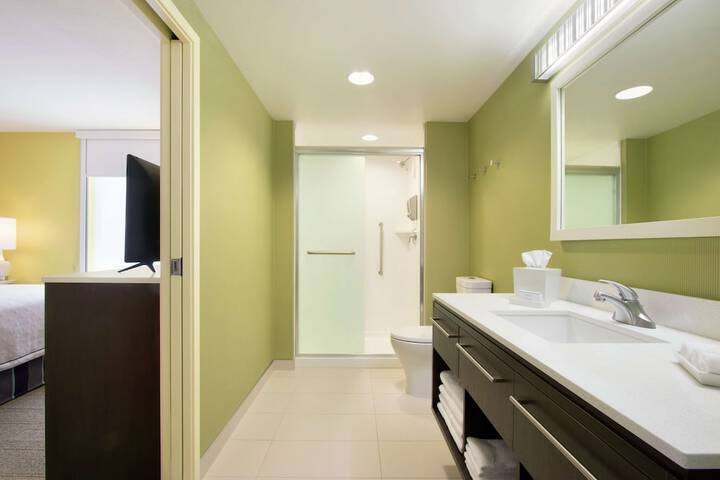 Home2 Suites by Hilton Fort St. John
