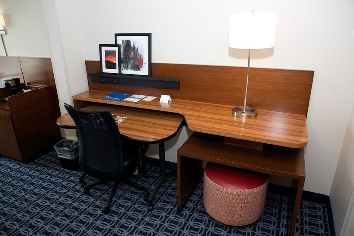 Room 11 of 29