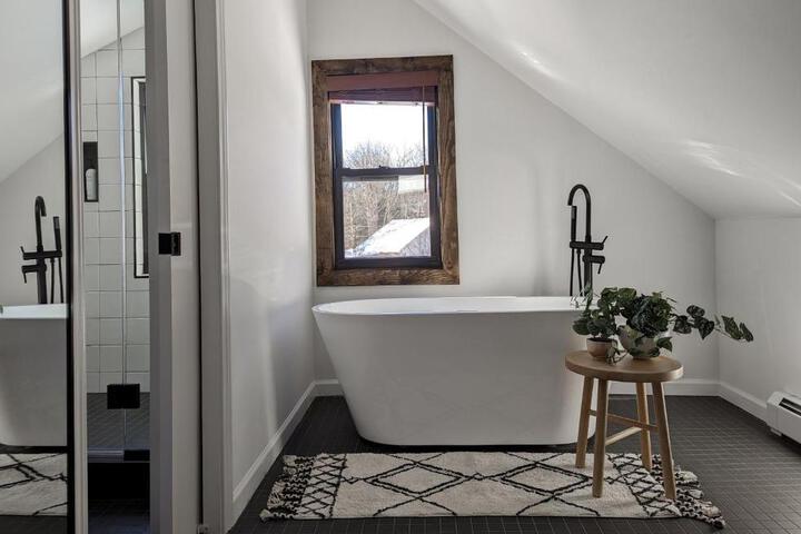 Acorn Lodge - Luxury Cabin Catskills, Windham Mountain, Hunter Mountain