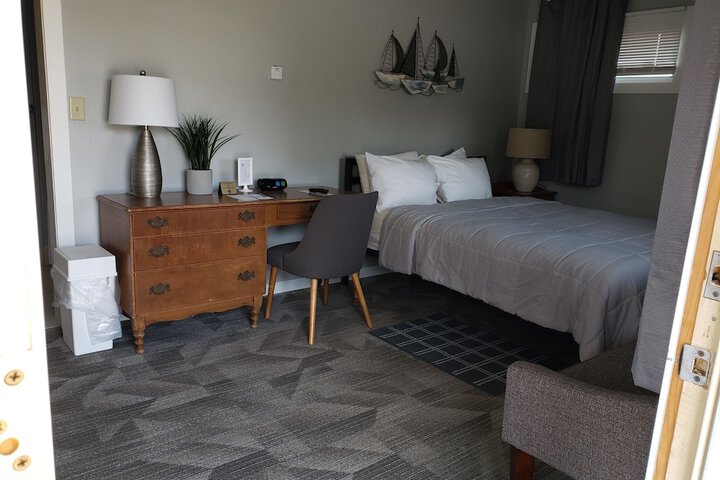 Room 41 of 128