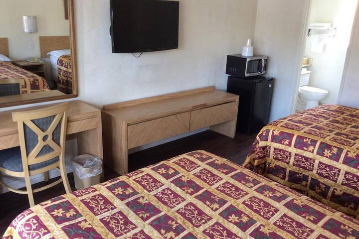 Room 37 of 51