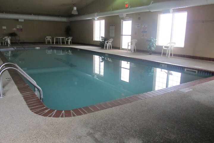 Pool 2 of 36