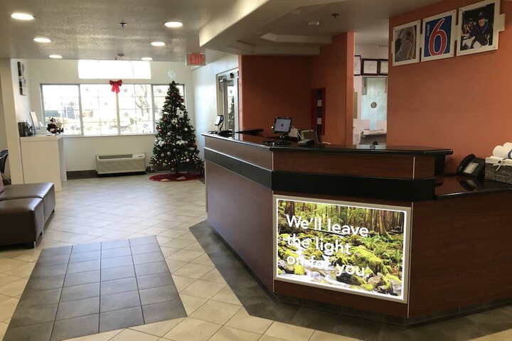 Motel 6 Dixon CA