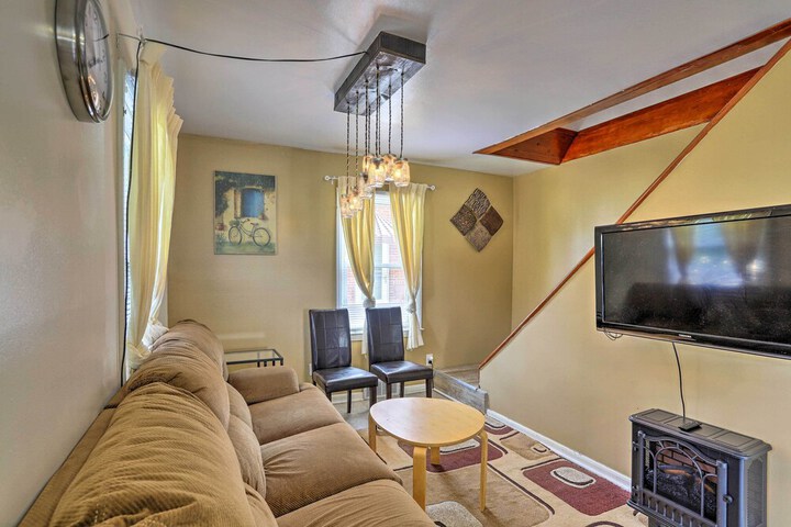 Lovely Royal Oak Unit 10 Min to Vibrant Downtown
