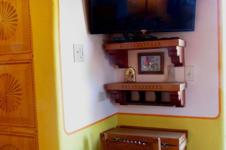 Room 34 of 63