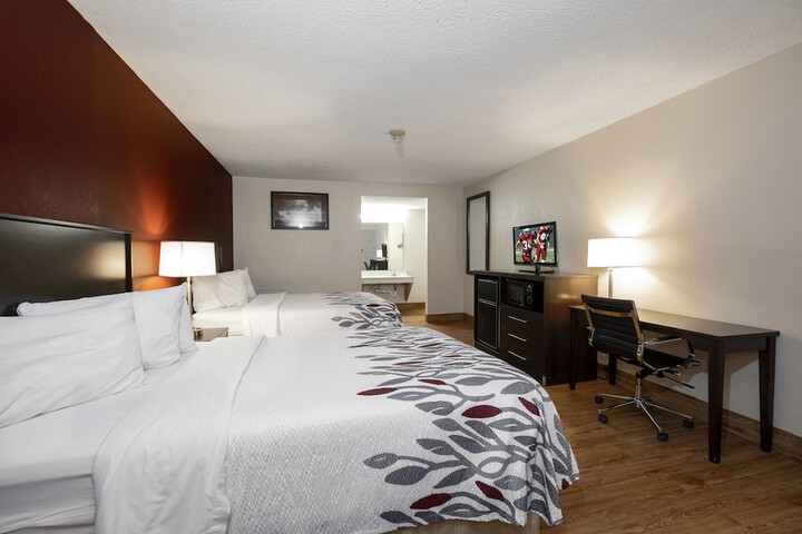 Room 16 of 27