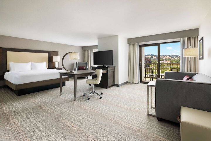 Room 15 of 57