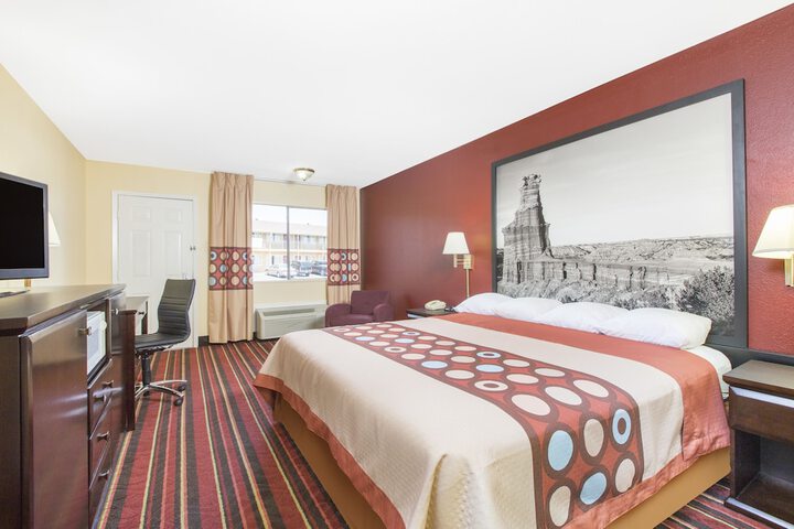 Room 13 of 31