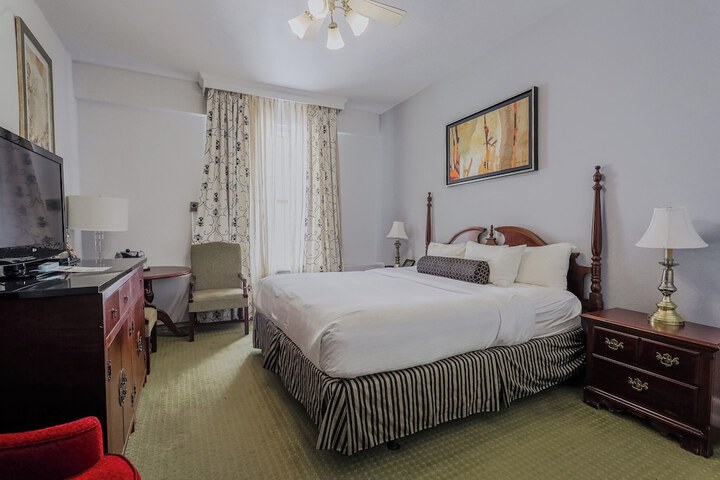 Arlington Resort Hotel and Spa