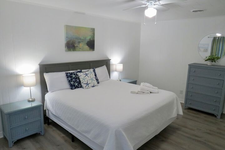 Room 79 of 104