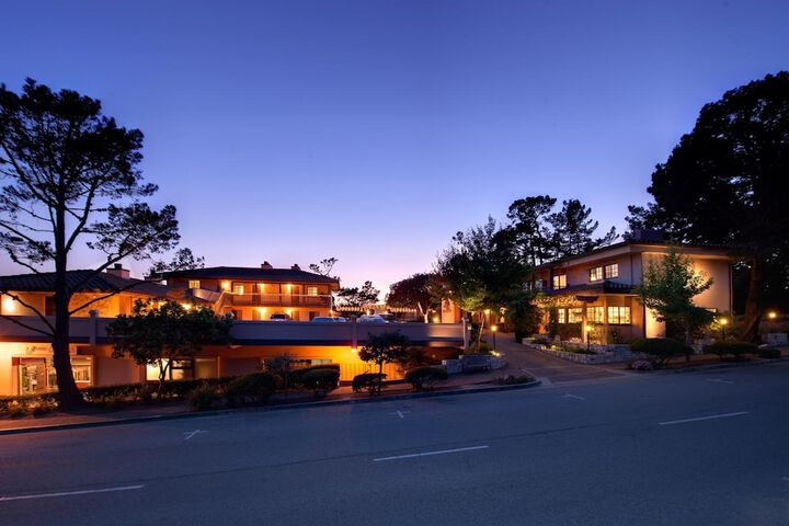 Hotel 8 of 53