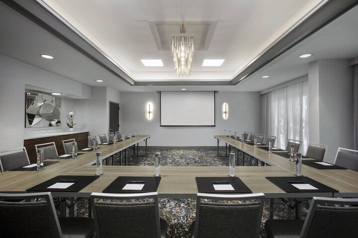 Meeting 33 of 42