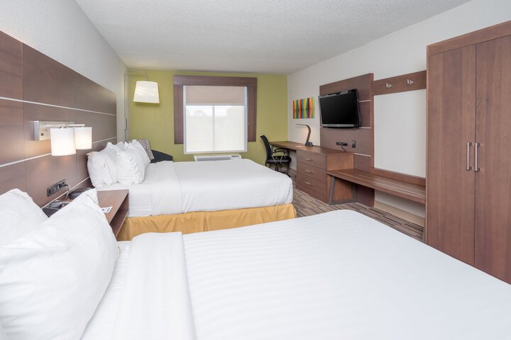 Room 21 of 48