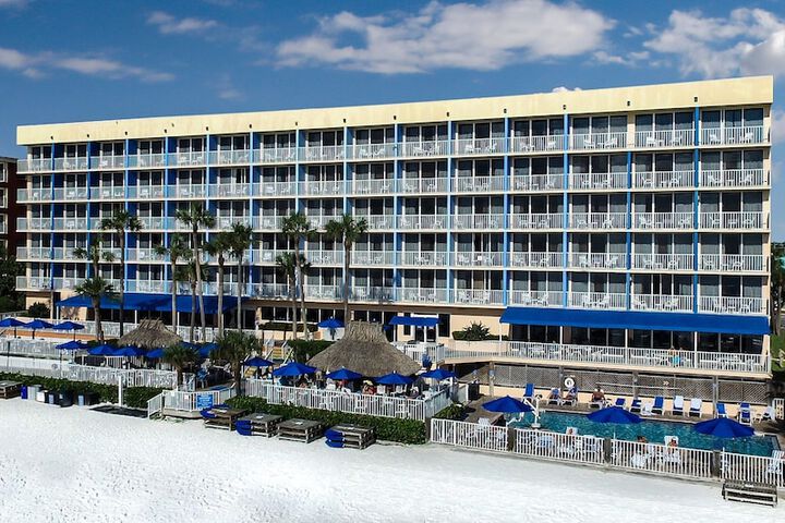 Hotel 8 of 51
