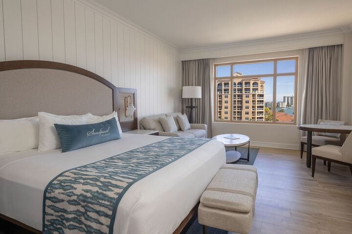 Sandpearl Resort