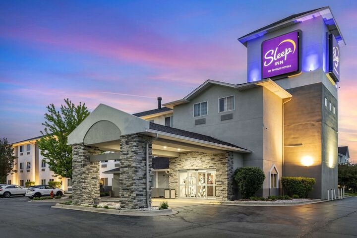 Hotel 5 of 42
