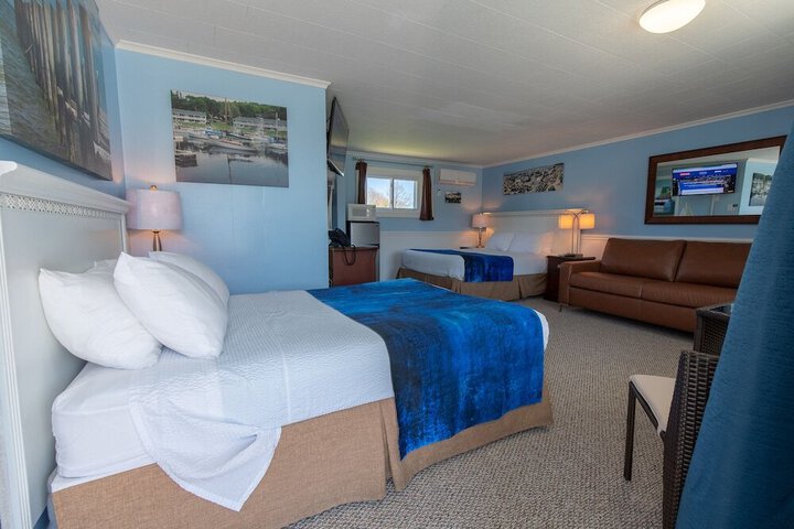 FOOTBRIDGE BEACH MOTEL
