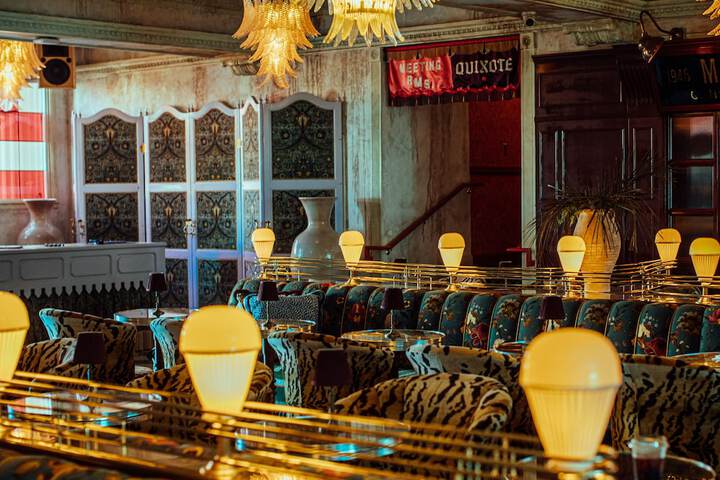 Lafayette Hotel & Club