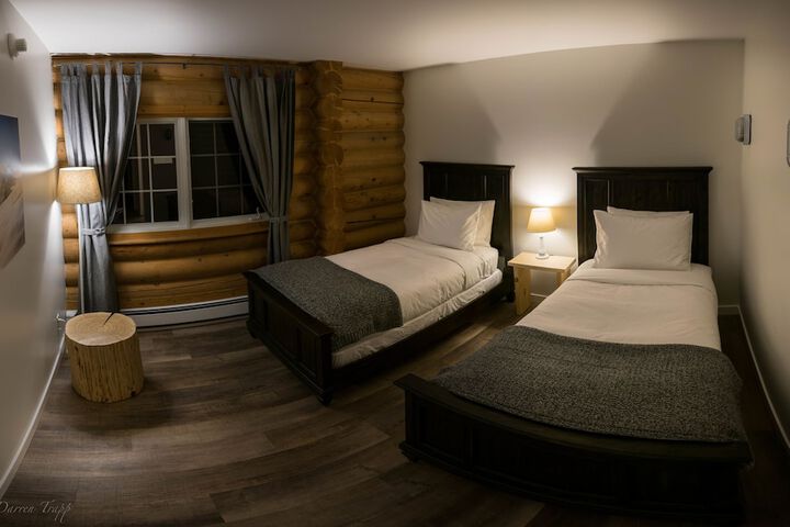 Room 10 of 31