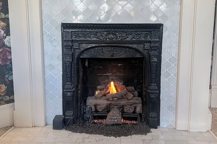LimeRock Inn
