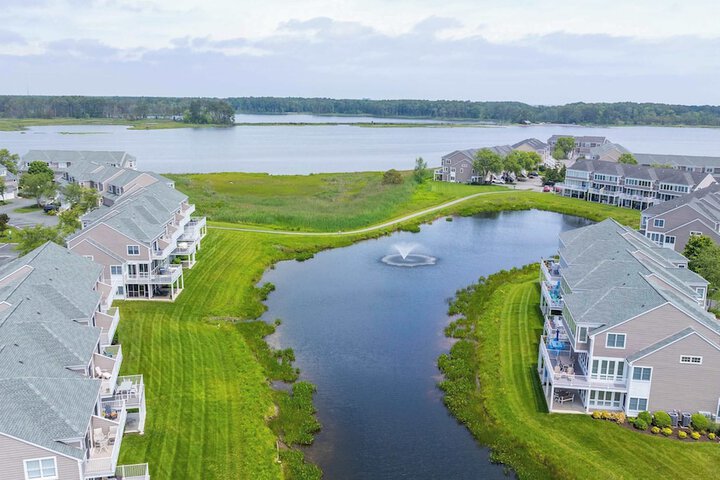 Whale of a Time Waterfront Stay for 10 With Resort-style Amenities